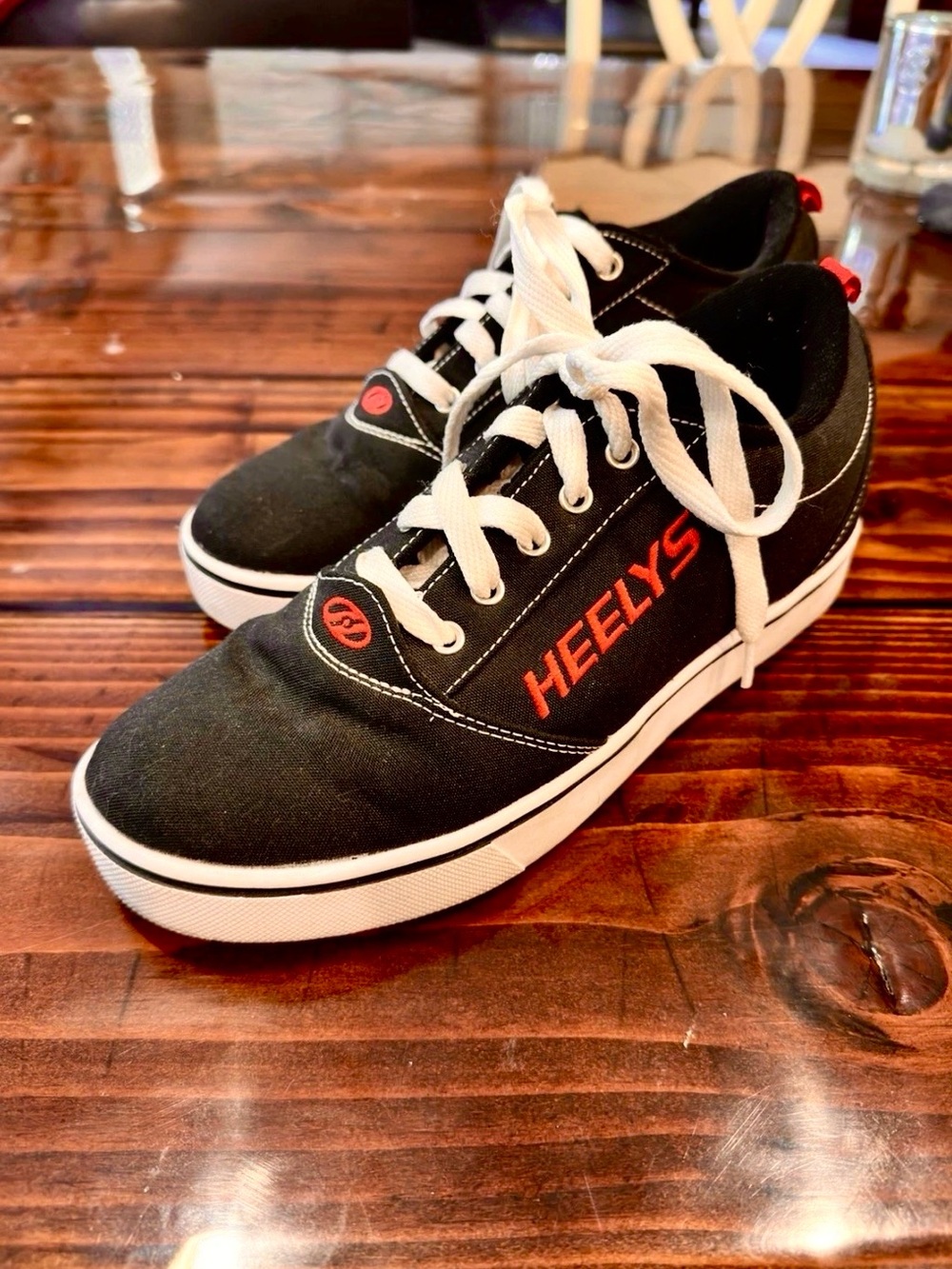 Heelys Fat Style Wheeled Canvas Sneakers Black Lace-Up Youth US 7 EU 39